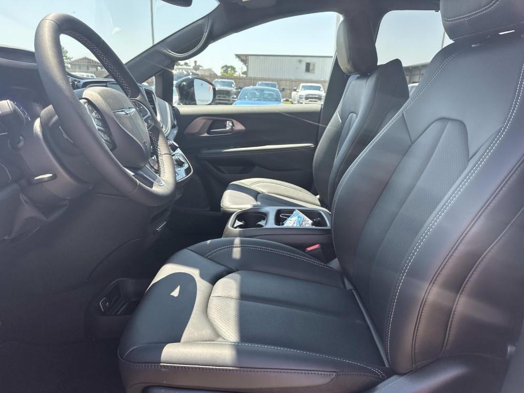 new 2026 Chrysler Pacifica car, priced at $42,210