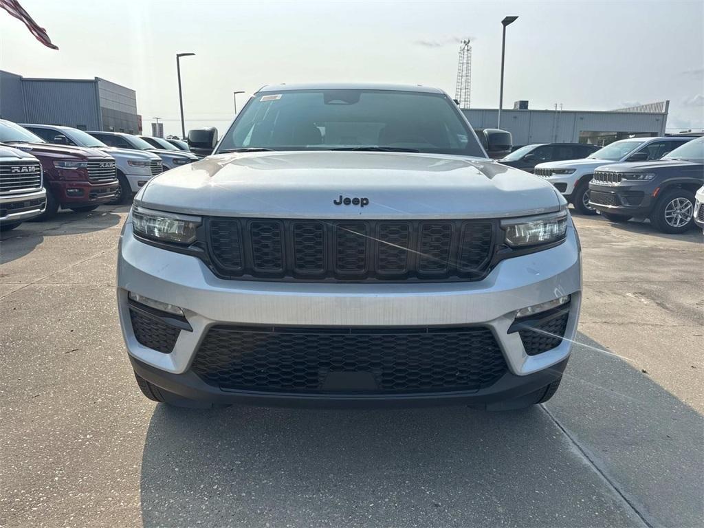 new 2025 Jeep Grand Cherokee car