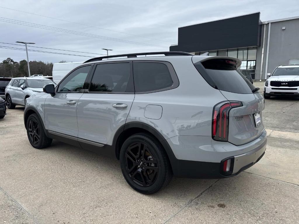 used 2023 Kia Telluride car, priced at $41,820