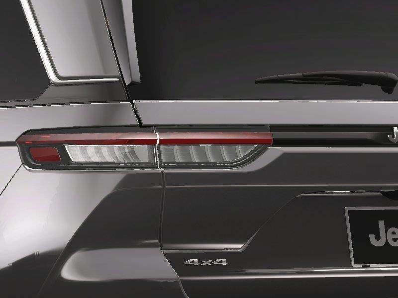 new 2025 Jeep Grand Cherokee car, priced at $42,370