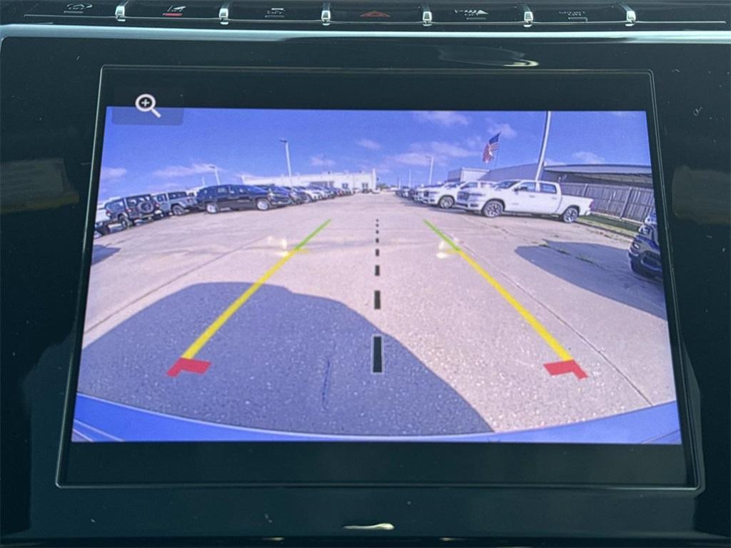 new 2025 Jeep Grand Cherokee car, priced at $43,120