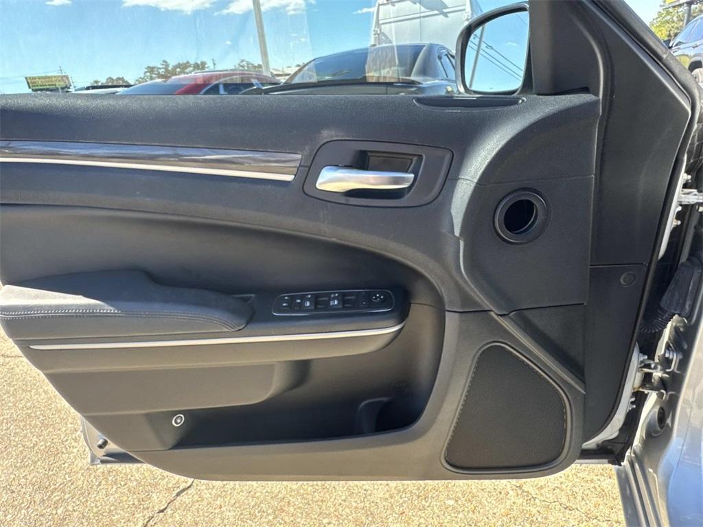 used 2020 Chrysler 300 car, priced at $23,750