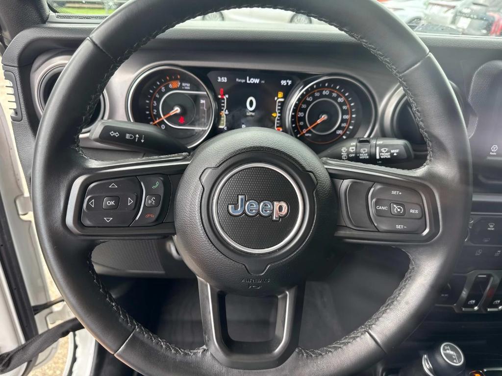 used 2021 Jeep Wrangler car, priced at $31,998