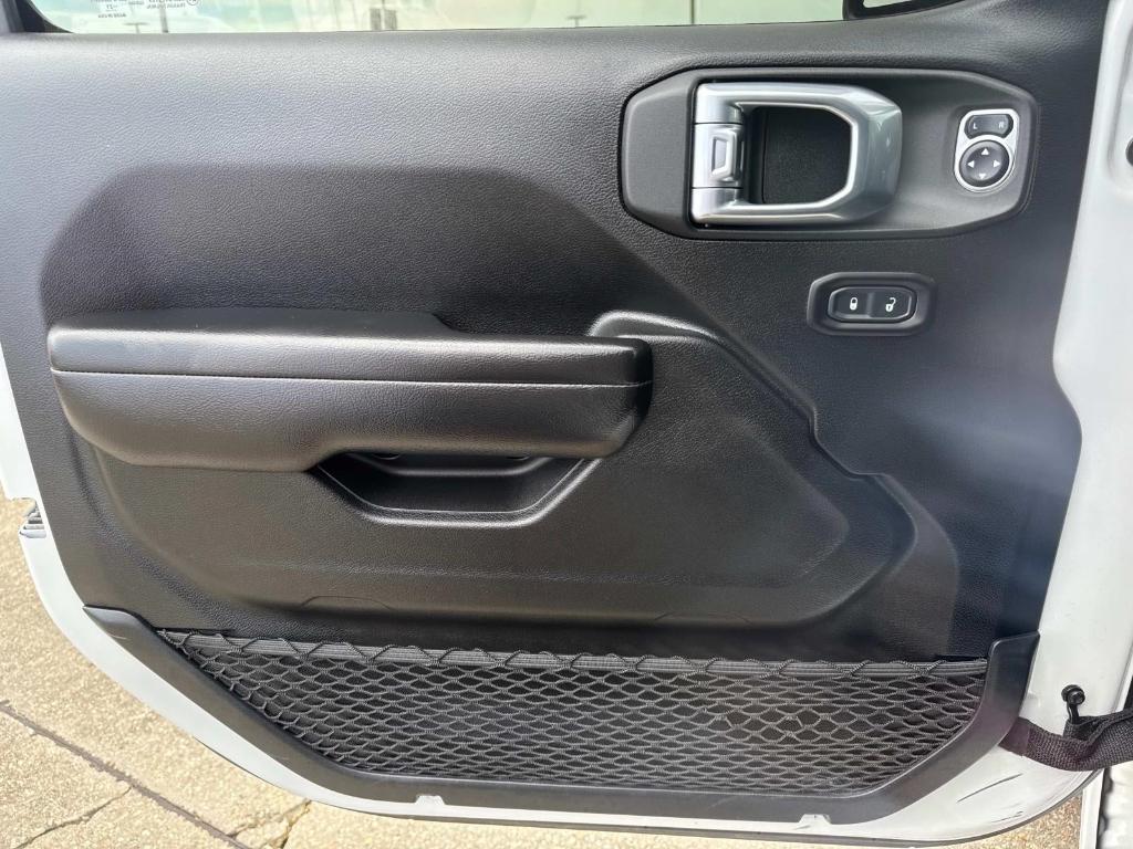 used 2021 Jeep Wrangler car, priced at $31,998