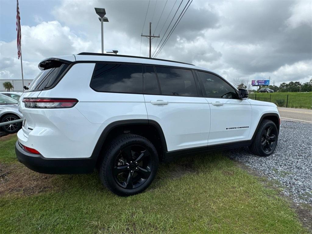 used 2022 Jeep Grand Cherokee L car, priced at $30,699