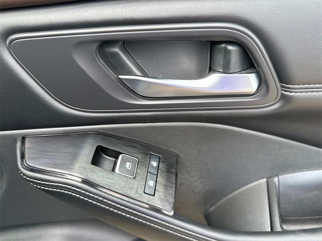 used 2022 Nissan Rogue car, priced at $25,755