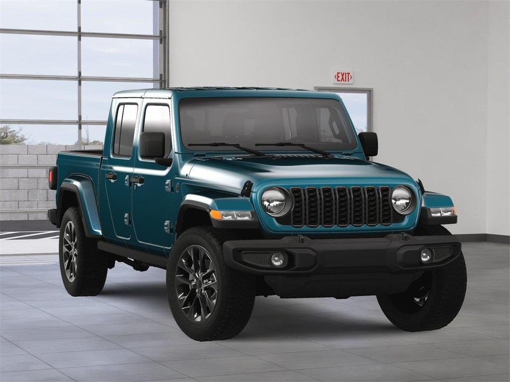 new 2025 Jeep Gladiator car, priced at $45,780