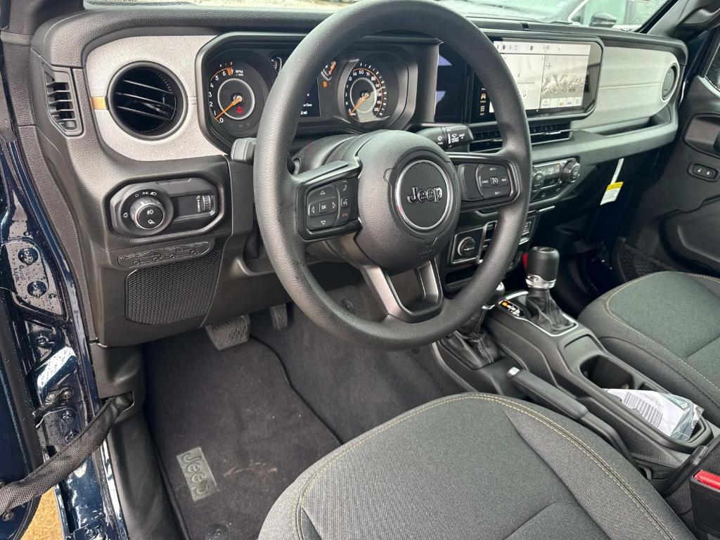new 2025 Jeep Gladiator car, priced at $41,280