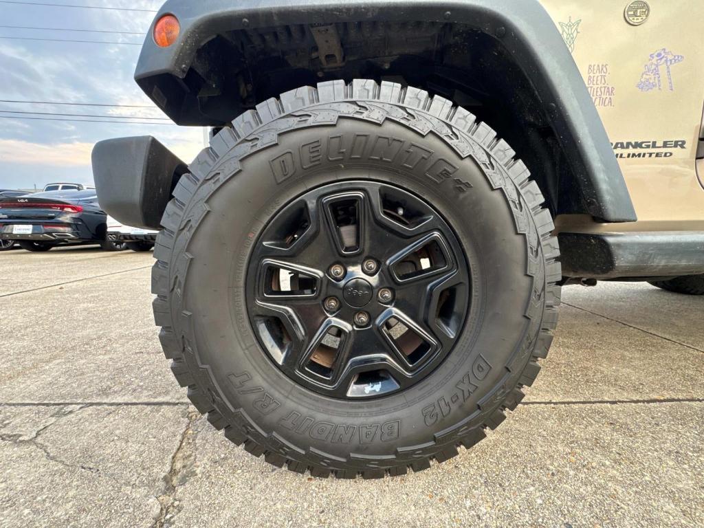 used 2016 Jeep Wrangler Unlimited car, priced at $19,450