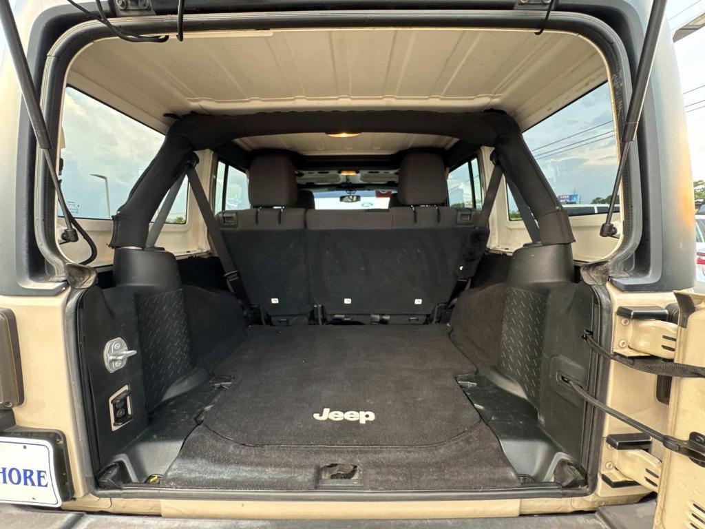 used 2016 Jeep Wrangler Unlimited car, priced at $19,450