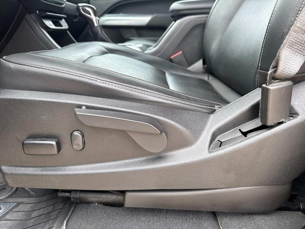used 2022 Chevrolet Colorado car, priced at $32,999