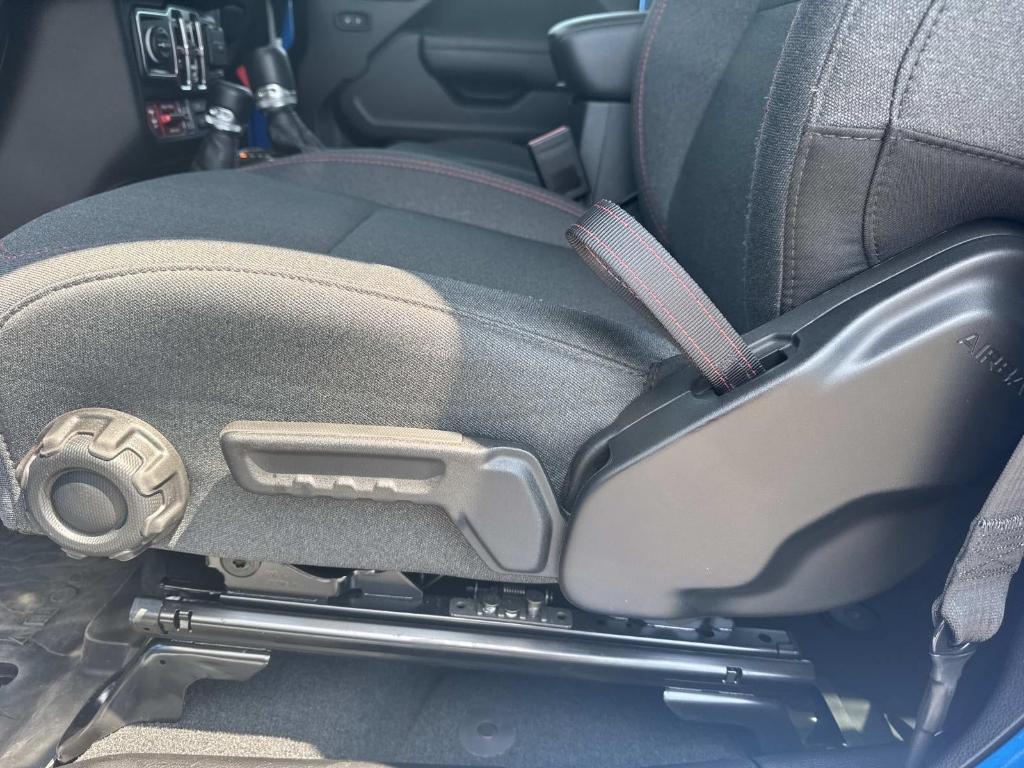 used 2024 Jeep Gladiator car, priced at $47,420