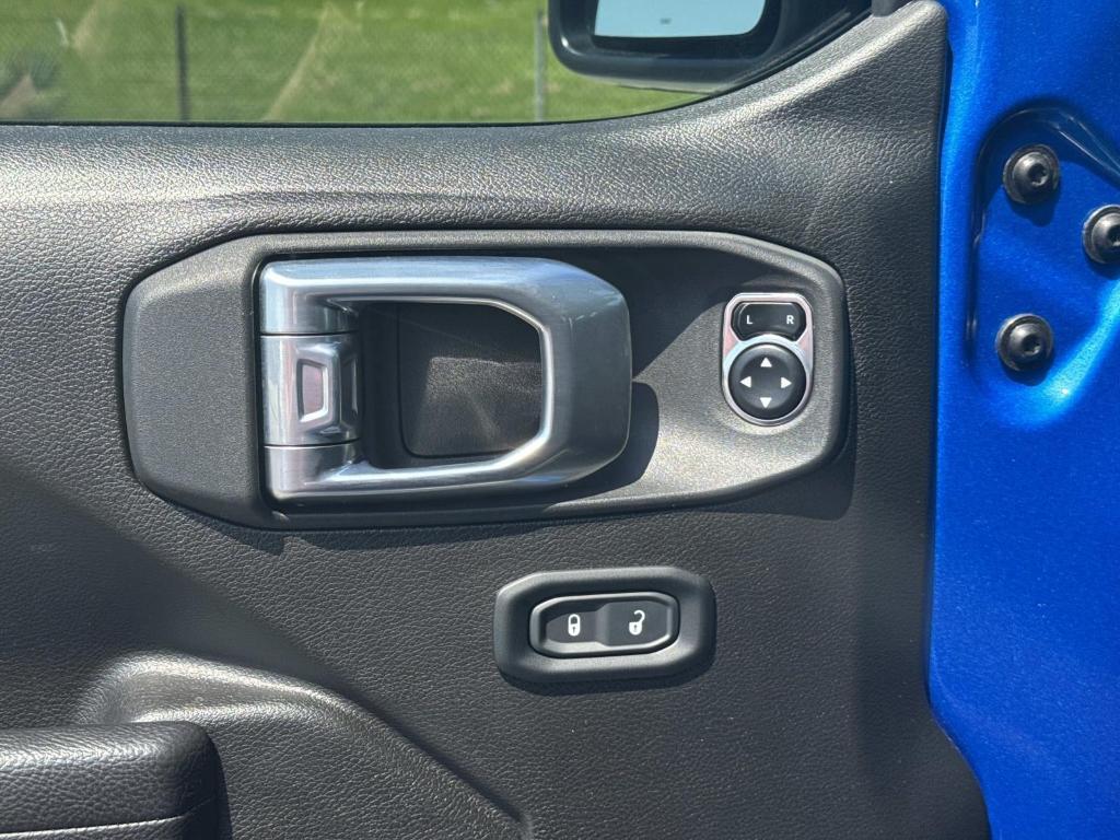 used 2024 Jeep Gladiator car, priced at $47,420