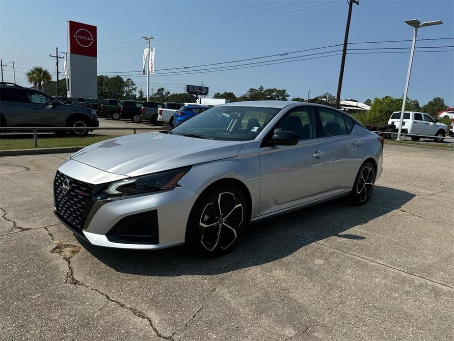 used 2024 Nissan Altima car, priced at $24,984