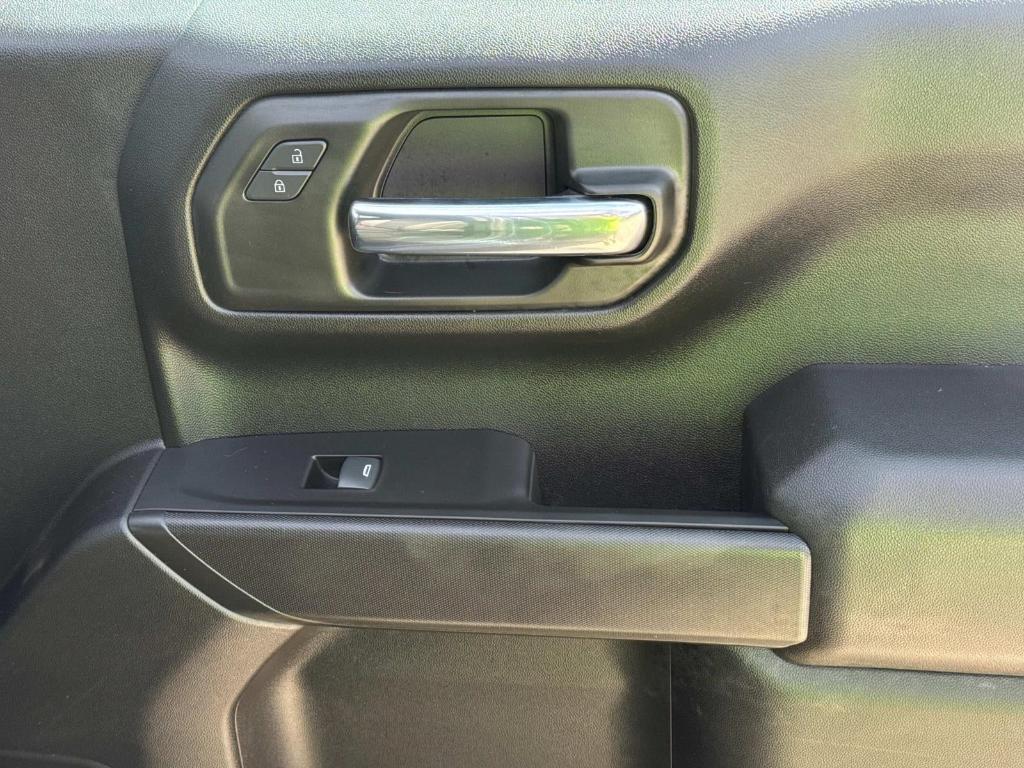 used 2022 GMC Sierra 1500 car, priced at $27,628