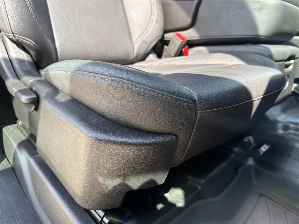 used 2022 GMC Sierra 1500 car, priced at $29,999