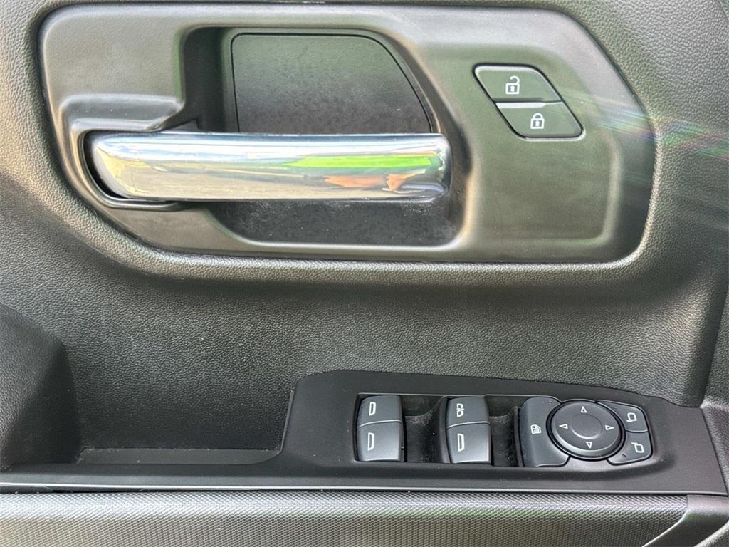 used 2022 GMC Sierra 1500 car, priced at $29,999