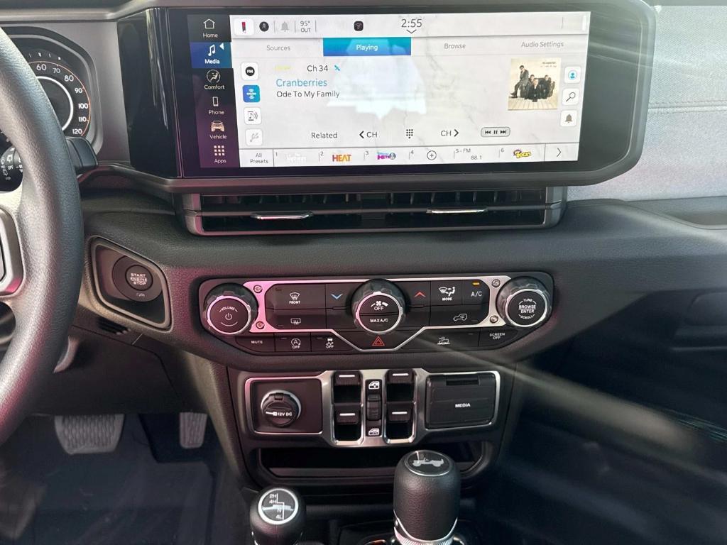 new 2025 Jeep Wrangler car, priced at $42,155
