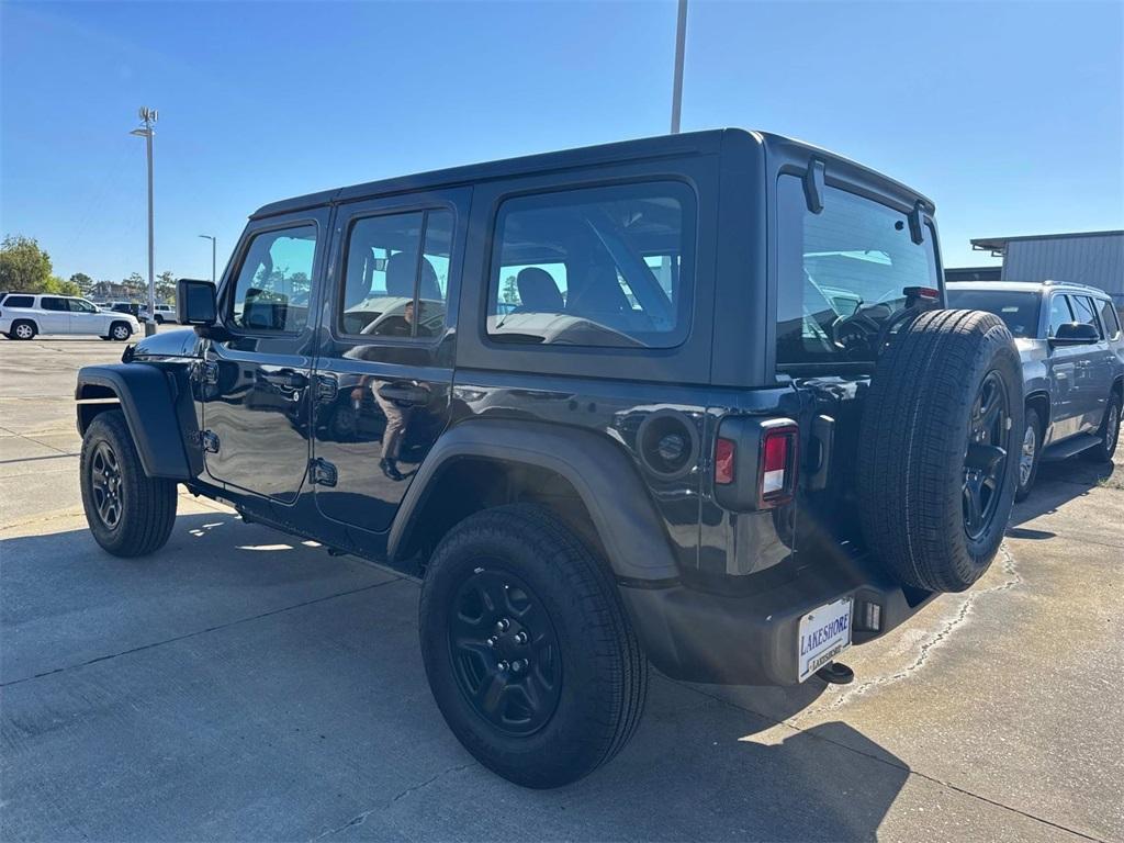 new 2025 Jeep Wrangler car, priced at $41,950