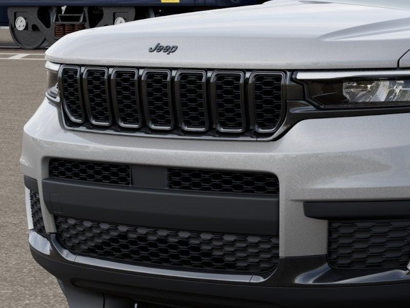 new 2025 Jeep Grand Cherokee L car, priced at $45,370