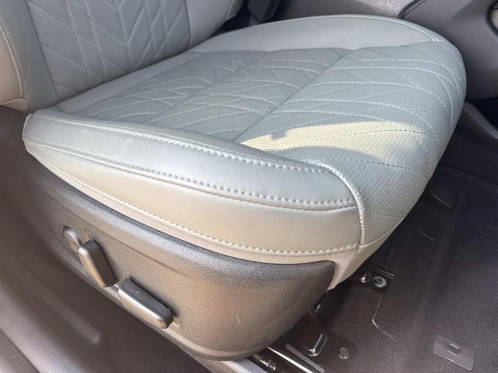 used 2024 Kia Telluride car, priced at $45,492