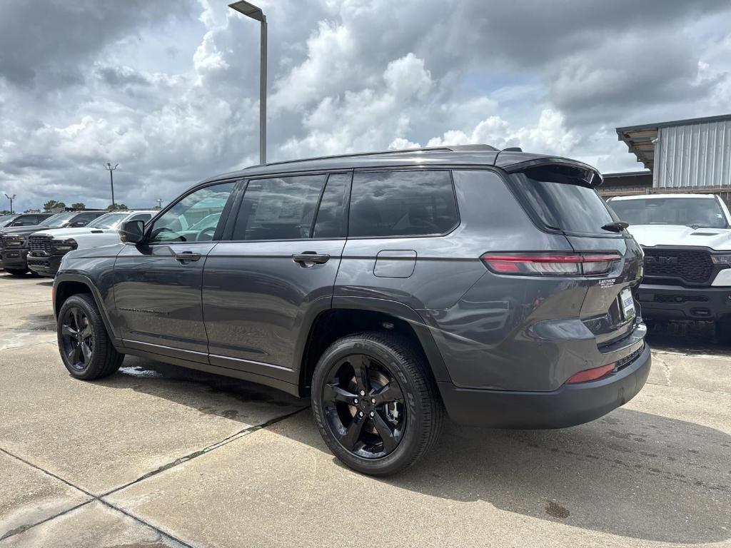 new 2025 Jeep Grand Cherokee L car