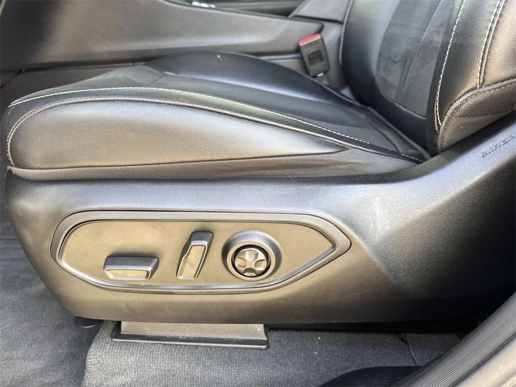 used 2023 Jeep Grand Cherokee L car, priced at $30,925