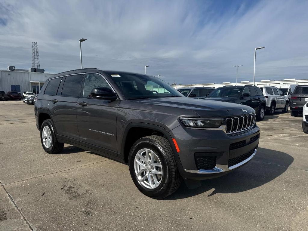 new 2025 Jeep Grand Cherokee L car, priced at $38,925