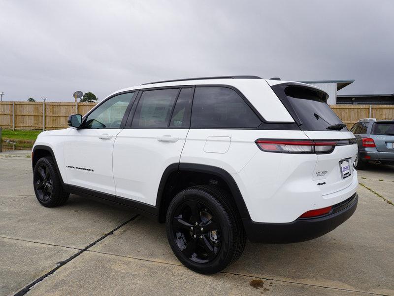 new 2024 Jeep Grand Cherokee car, priced at $46,279