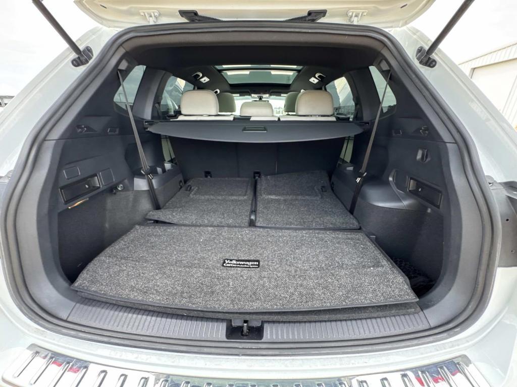 used 2021 Volkswagen Tiguan car, priced at $23,399