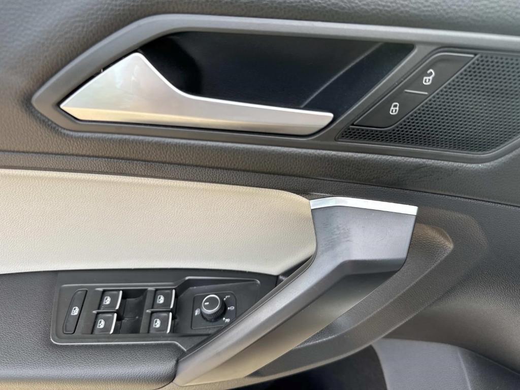 used 2021 Volkswagen Tiguan car, priced at $23,399