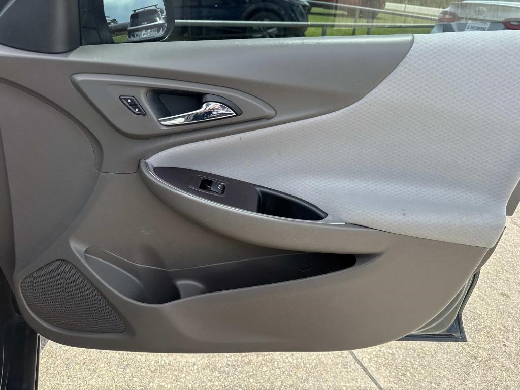 used 2021 Chevrolet Malibu car, priced at $14,999