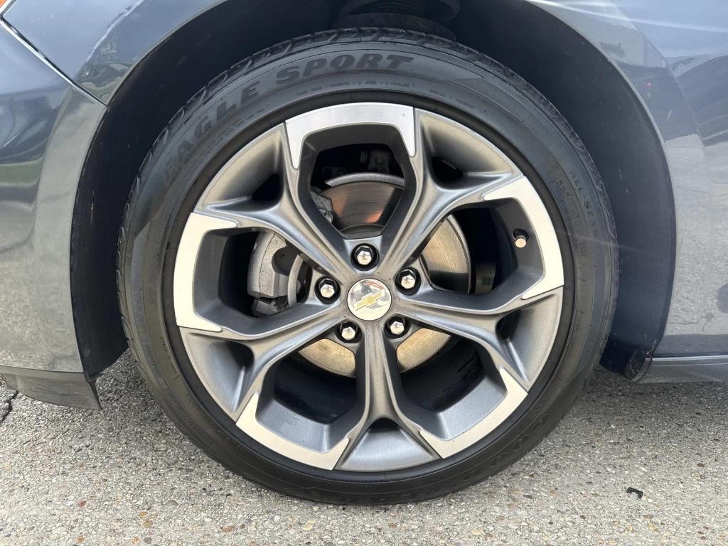 used 2021 Chevrolet Malibu car, priced at $14,999