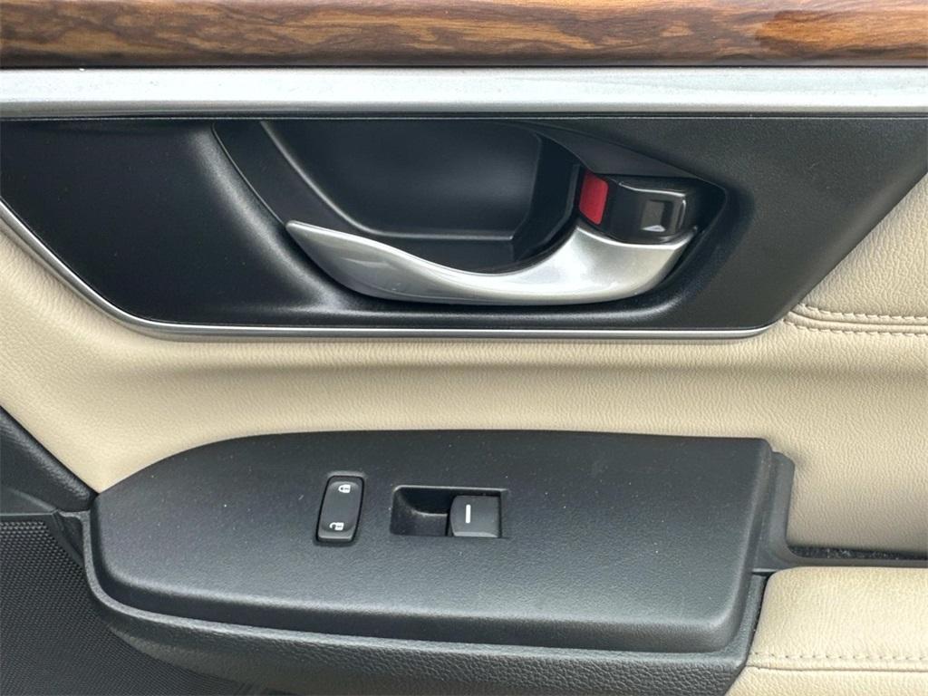 used 2019 Honda CR-V car, priced at $22,999