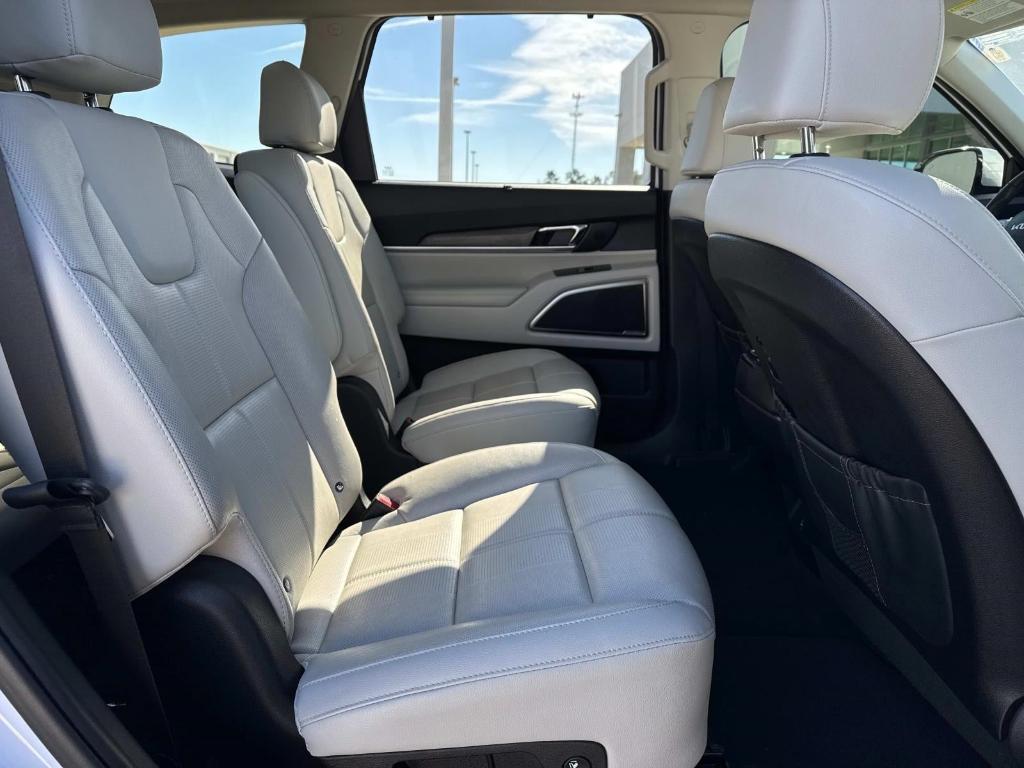 used 2022 Kia Telluride car, priced at $32,499