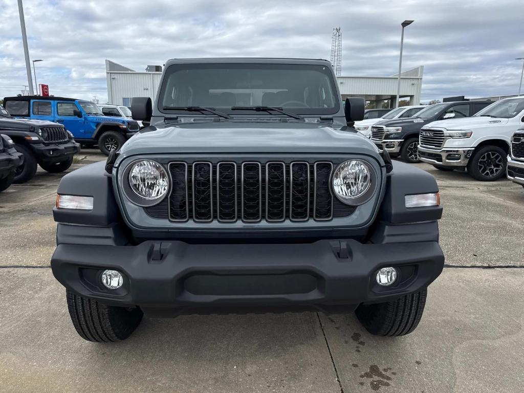 new 2025 Jeep Wrangler car, priced at $35,350