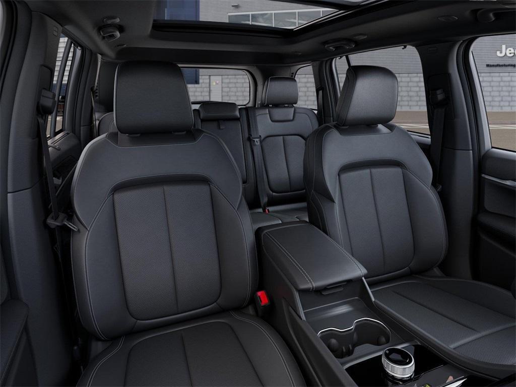 new 2025 Jeep Grand Cherokee car, priced at $48,815