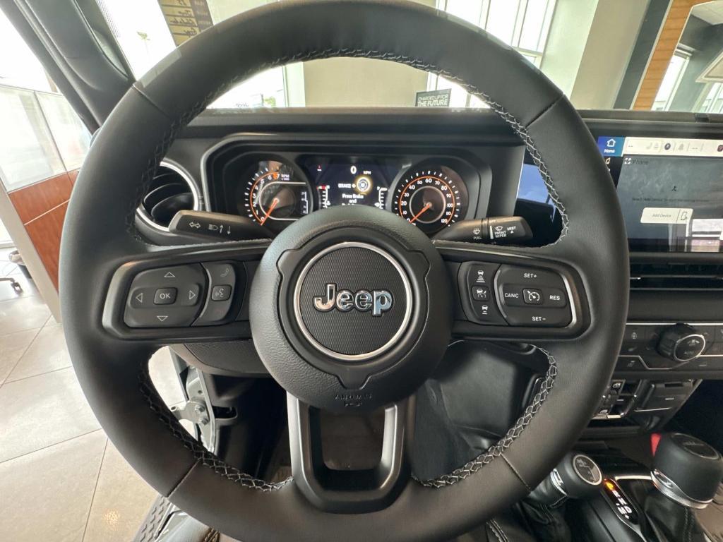 new 2025 Jeep Gladiator car, priced at $44,355