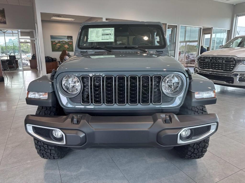 new 2025 Jeep Gladiator car, priced at $44,355