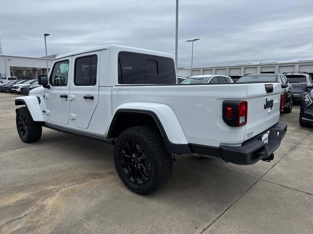 new 2025 Jeep Gladiator car, priced at $39,585