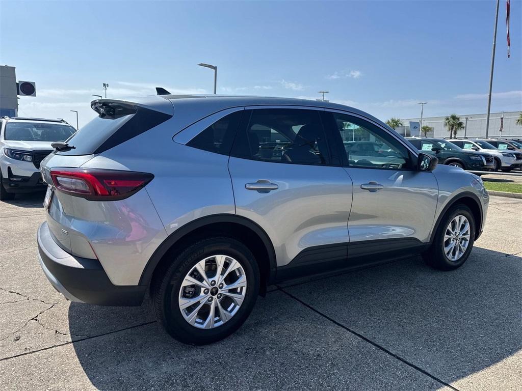 used 2023 Ford Escape car, priced at $24,998