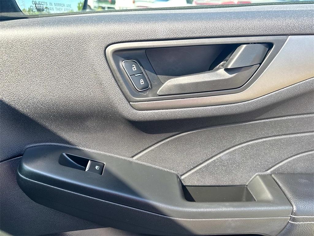 used 2023 Ford Escape car, priced at $24,998