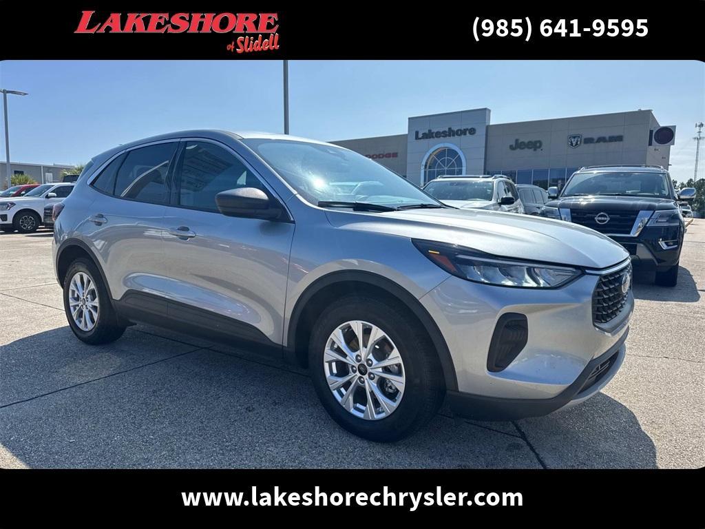 used 2023 Ford Escape car, priced at $24,998