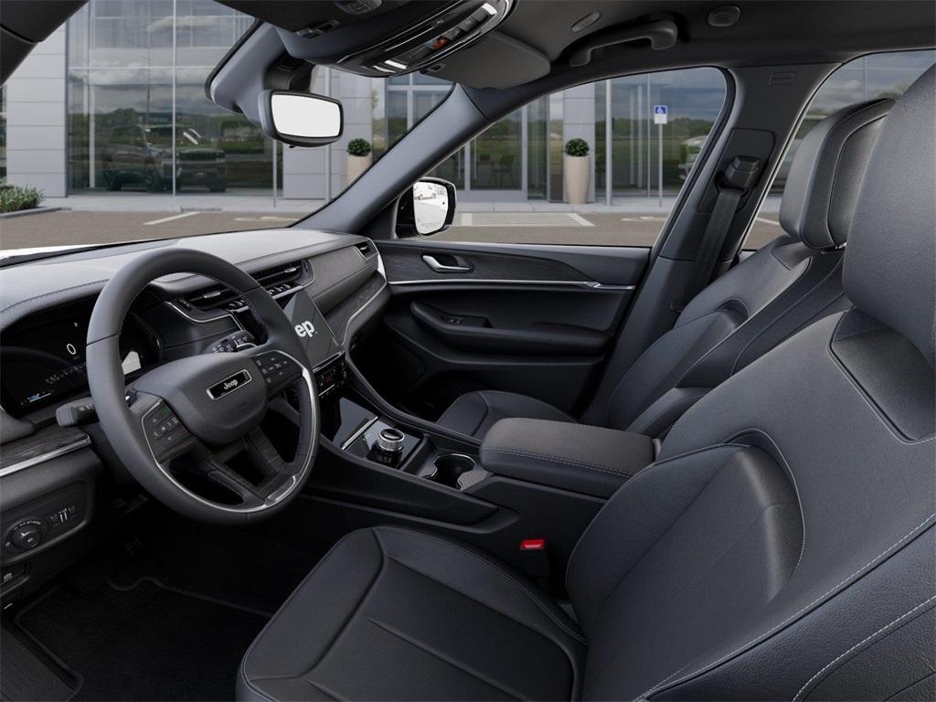 new 2025 Jeep Grand Cherokee car, priced at $44,220
