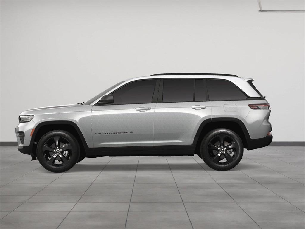 new 2025 Jeep Grand Cherokee car, priced at $42,375
