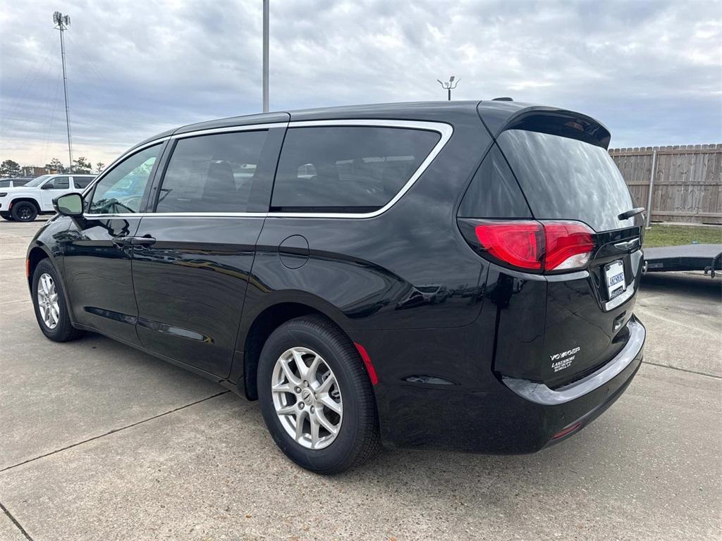 new 2025 Chrysler Voyager car, priced at $40,690