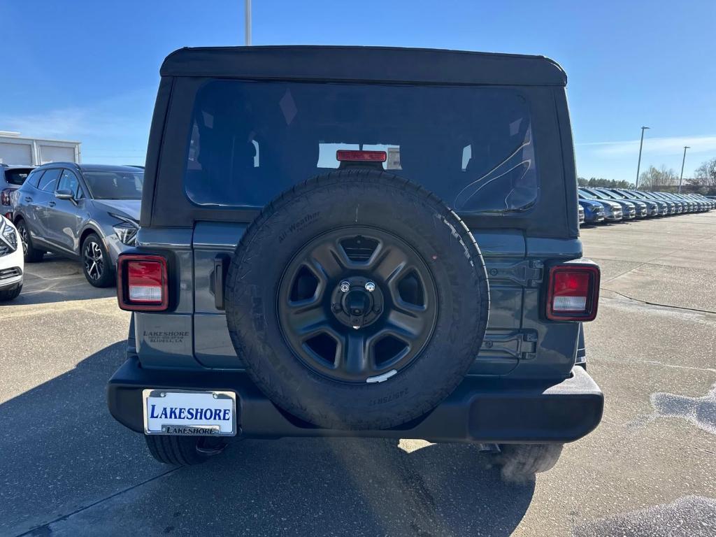 new 2025 Jeep Wrangler car, priced at $34,350