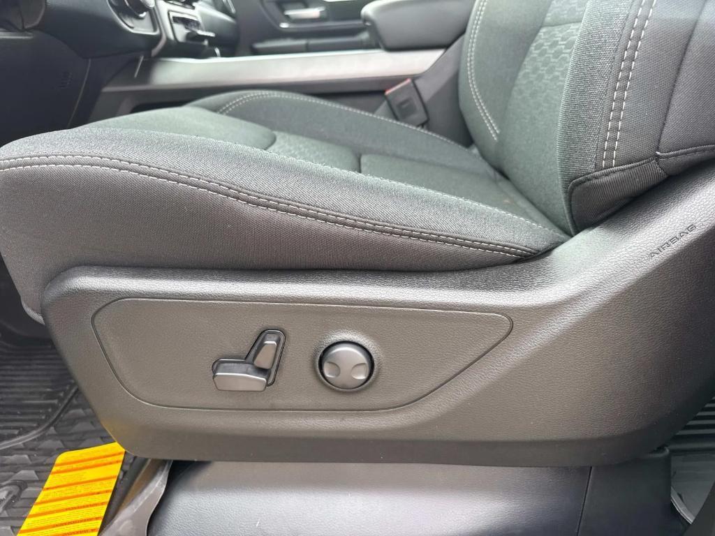 new 2025 Ram 1500 car, priced at $57,365