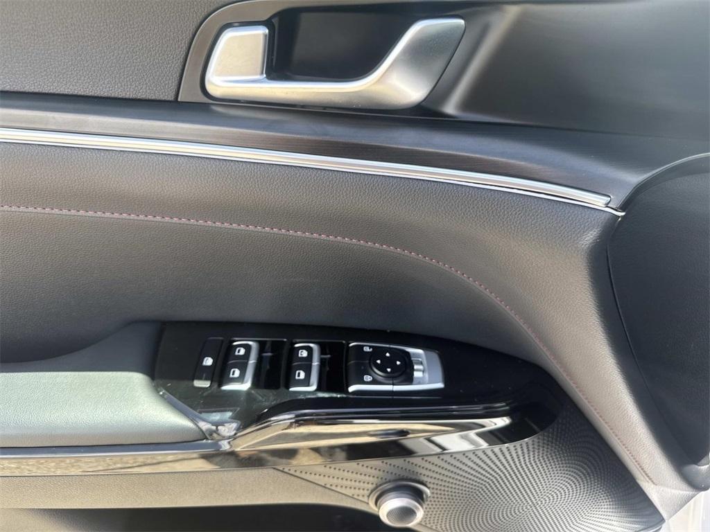 used 2024 Kia K5 car, priced at $30,999