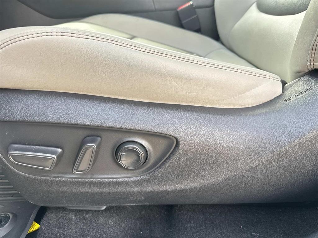 used 2021 Toyota RAV4 Hybrid car, priced at $28,527